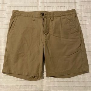 Roark mens shorts. Size 36 waist 8 inseam.
